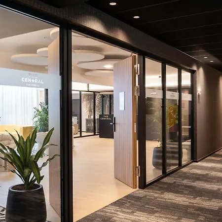 アパートホテル The Kirchberg - Smart 4*