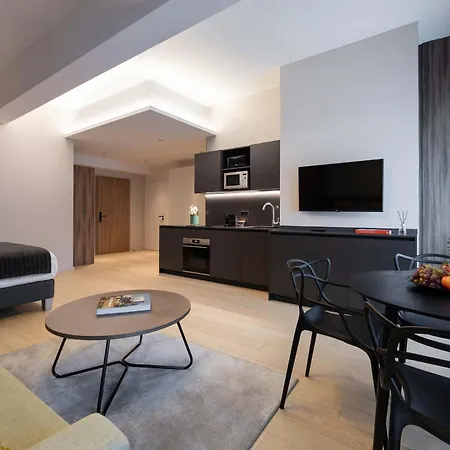 The Kirchberg - Smart Apart Otel Lüksemburg