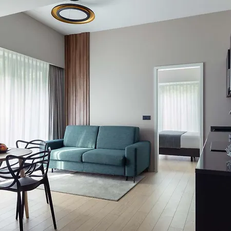 アパートホテル The Kirchberg - Smart 4*